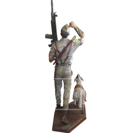 Talla de Madera Legionario y Carnero